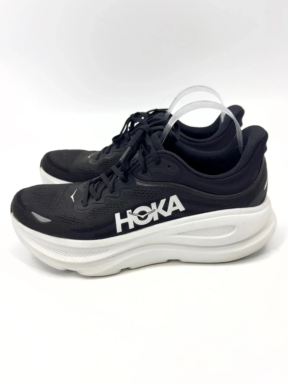 Hoka One One Womens Bondi 9 Sneakers Size 12 Black White Low Top Athletic Shoes